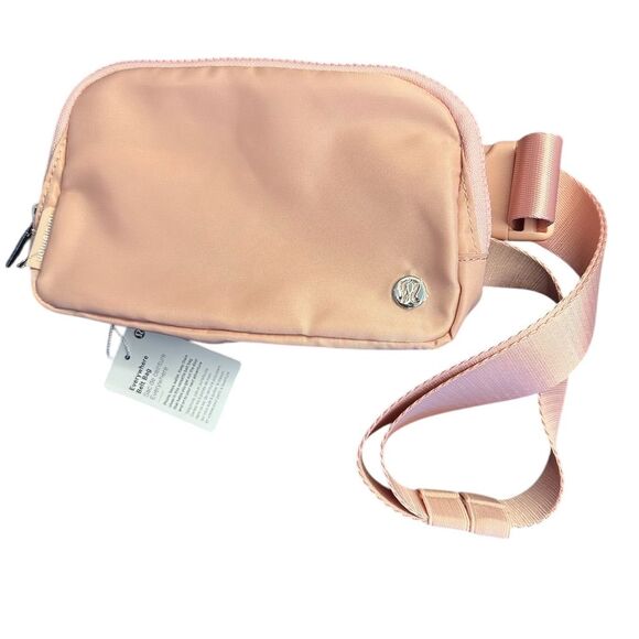Lululemon Handbags - Lululemon Everywhere Belt Bag 1L Deco Pink Unisex Adjustable Strap